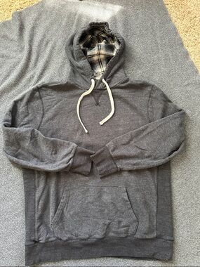 American Eagle Outfitters Charcoal Gray Hooded Pullover with Plaid Lining